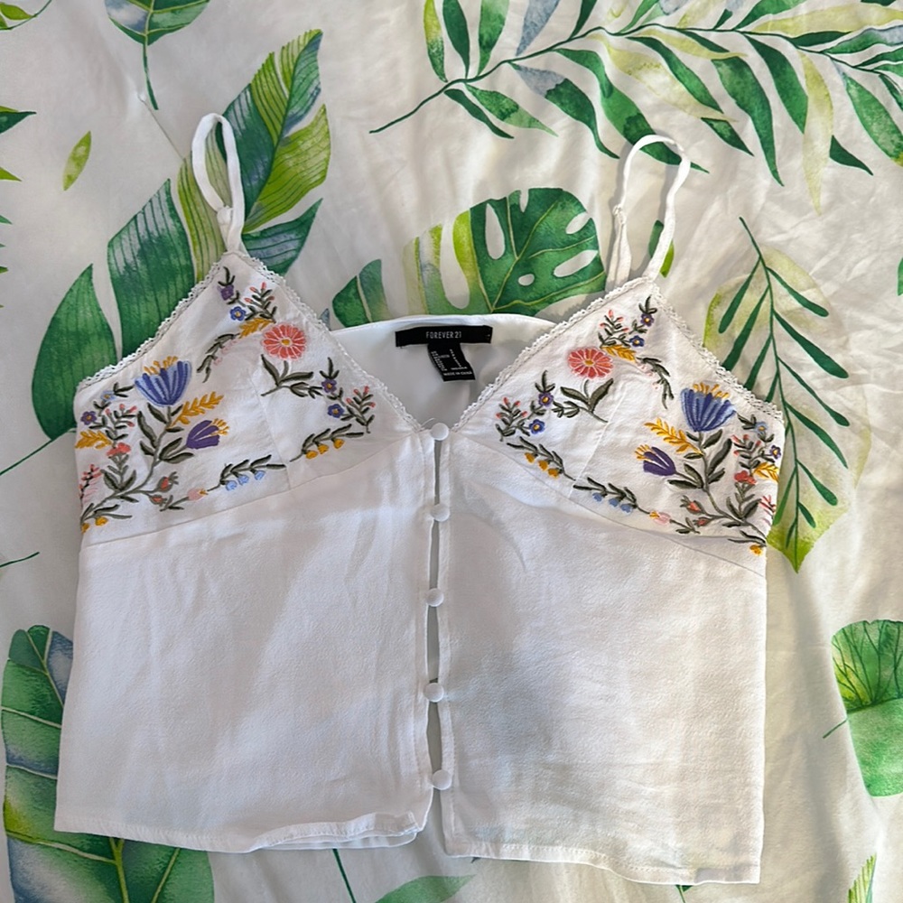 White, Embroidered Cropped Blouse, Size Small